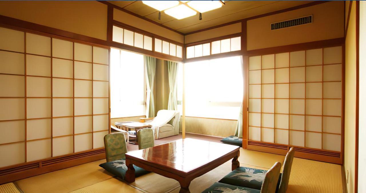 Hotel Ikaho Ginsui Shibukawa Dış mekan fotoğraf